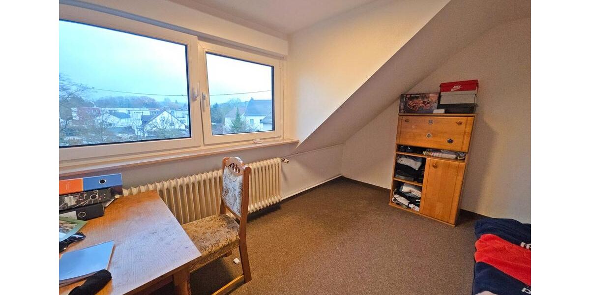 Reihenhaus Saarbrücken St. Arnual - 8 Zimmer, 170 m&sup2;, 290.000&euro; | Angebot:26114552