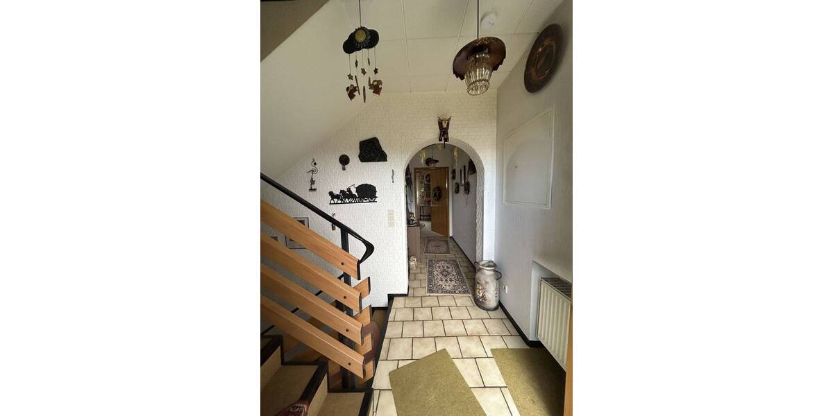 Mehrfamilienhaus, Wohnhaus Schiffweiler Landsweiler - 8 Zimmer, 155 m&sup2;, 300.000&euro; | Angebot:25663150