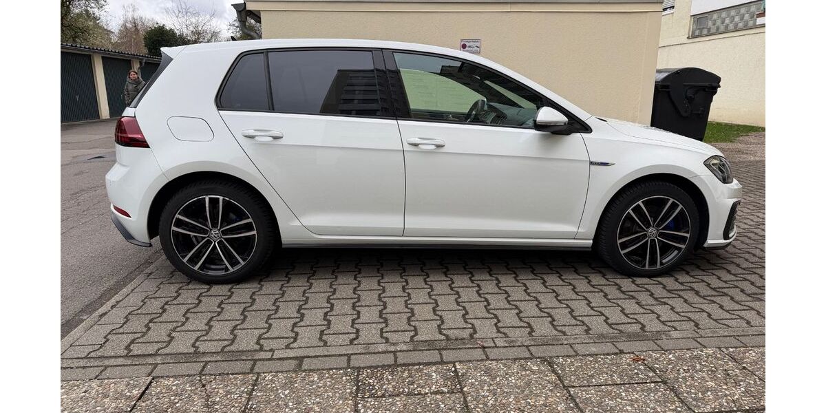 VW Golf 140.865 km 13.900 &euro; Pirmasens 66955