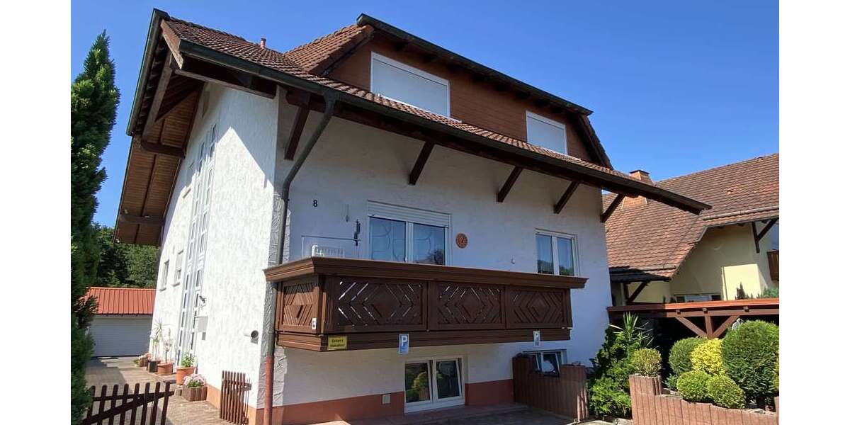 Einfamilienhaus Pirmasens - 8 Zimmer, 228 m&sup2;, 399.000&euro; | Angebot:25907640