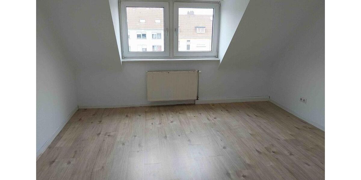Dachgeschoßwohnung Neunkirchen - 3 Zimmer, 75 m&sup2;, 580&euro; | Angebot:24863698
