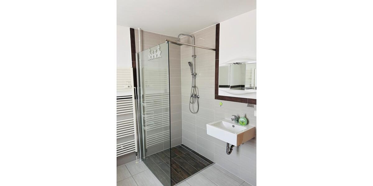 Etagenwohnung Bechhofen - 4 Zimmer, 96 m&sup2;, 1.500&euro; | Angebot:25255641