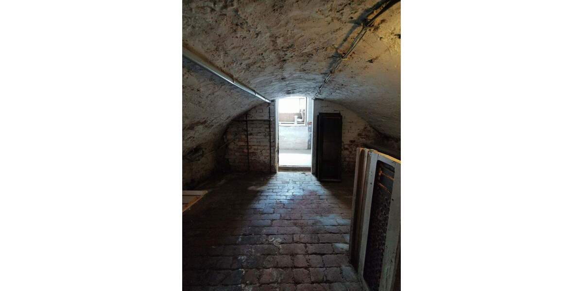 Mehrfamilienhaus, Wohnhaus Blieskastel Bierbach - 9 Zimmer, 220 m&sup2;, 159.000&euro; | Angebot:25760491