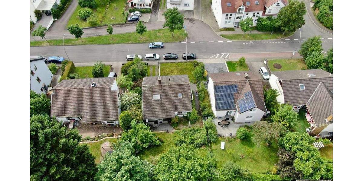 Freistehendes Einfamilienhaus in Top Lage in der Albert-Weisgerber-Allee - Einfamilienhaus Sankt Ingbert St. Ingbert | Angebot:25567887