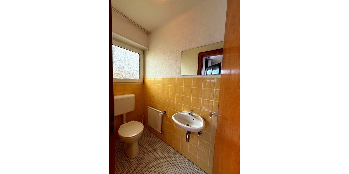 - REDUZIERT- Liebhaber aufgepasst: Modernisierter Wohlfühl-Bungalow mit Sauna in Weilerbachs Toplage - Einfamilienhaus Weilerbach | Angebot:24408681