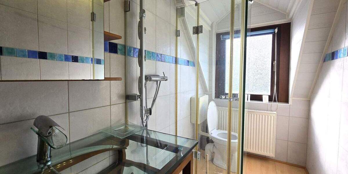 Einfamilienhaus Mandelbachtal Heckendalheim - 8 Zimmer, 180 m&sup2;, 259.000&euro; | Angebot:25677418