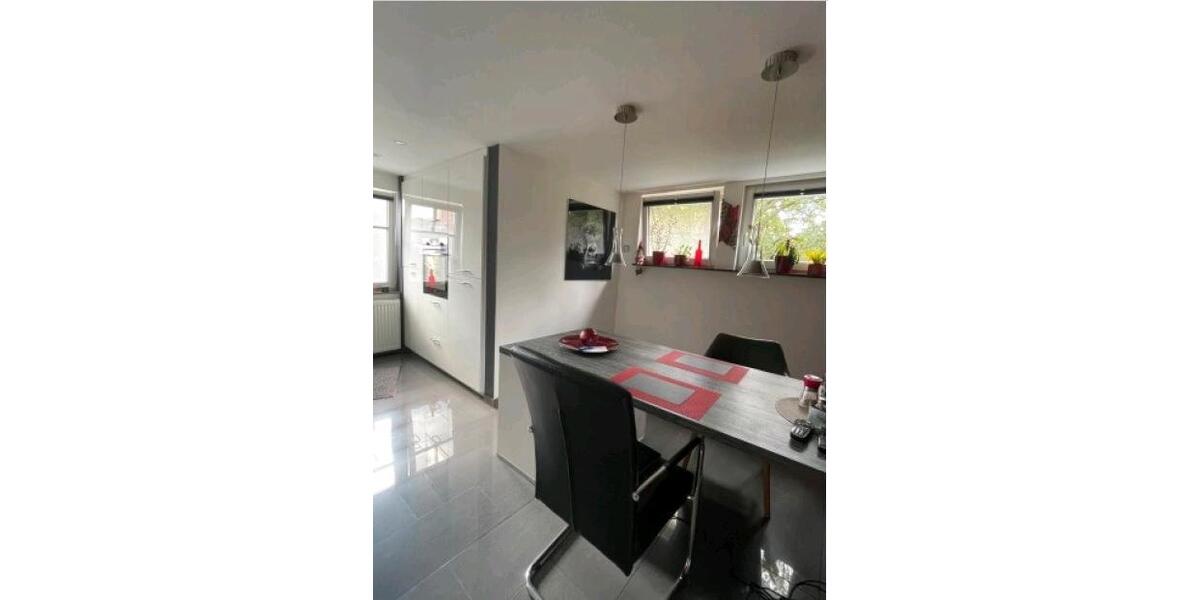 Maisonettenwohnung Schiffweiler - 3 Zimmer, 100 m&sup2;, 220.000&euro; | Angebot:26168176