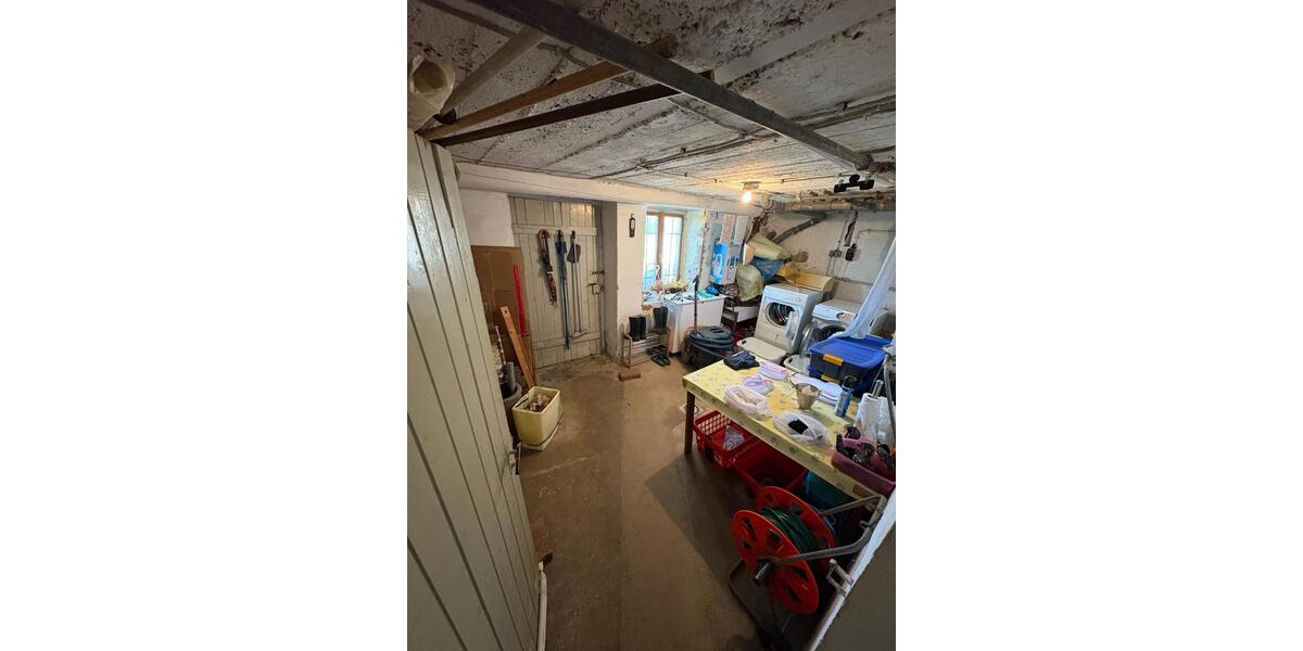 Einfamilienhaus Sulzbach (Saar) - 7 Zimmer, 160 m&sup2;, 239.000&euro; | Angebot:24547708