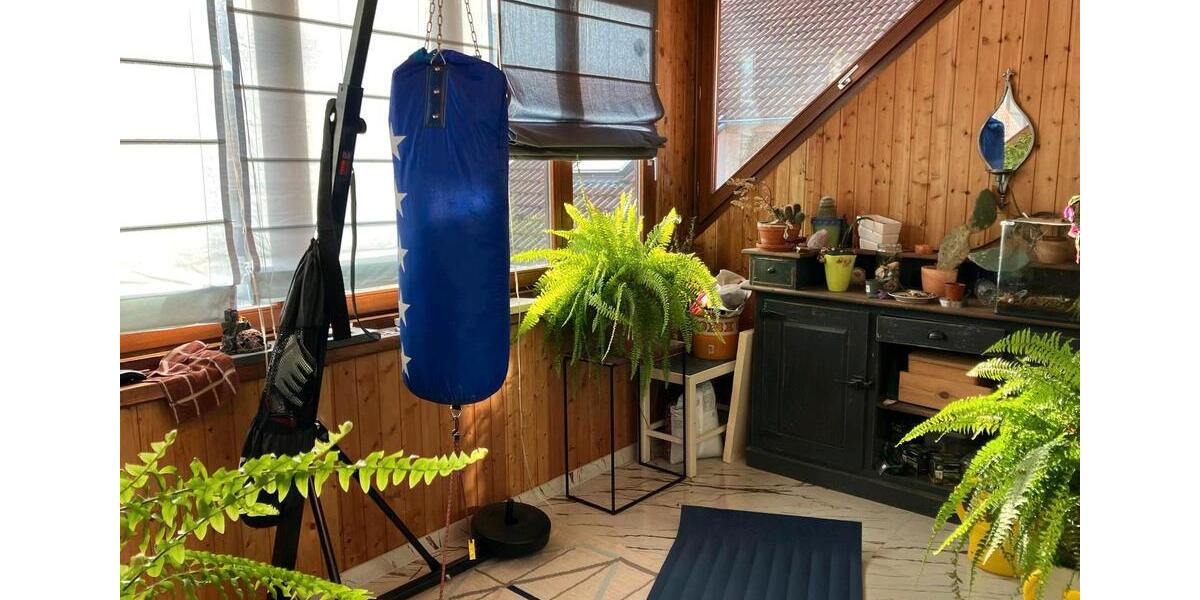 Terrassenwohnung Kusel - 5 Zimmer, 165 m&sup2;, 1.735&euro; | Angebot:26041432