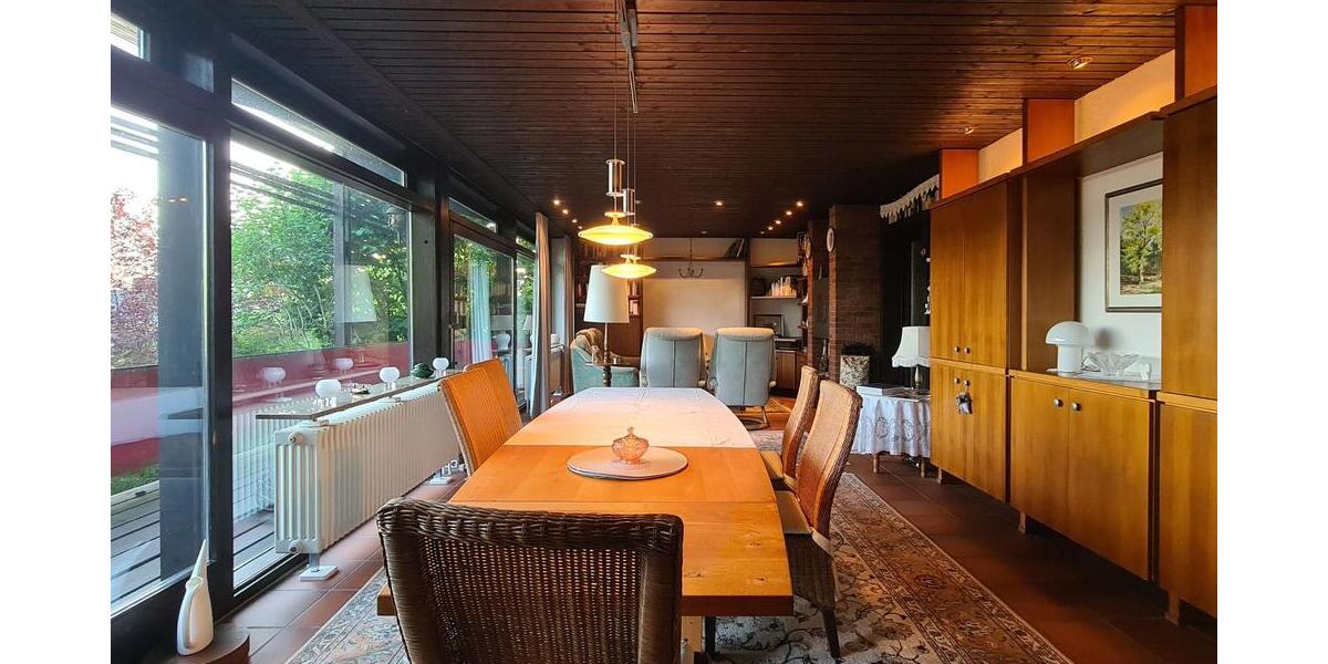 Bungalow mit Satteldach in idyllischer Ortsrandlage mit Fernblick - Einfamilienhaus Homburg | Angebot:21352445
