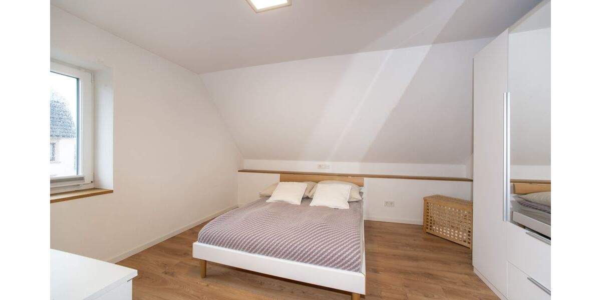 Mehrfamilienhaus, Wohnhaus Illingen / Uchtelfangen Uchtelfangen - 4 Zimmer, 118 m&sup2;, 210.000&euro; | Angebot:25799965