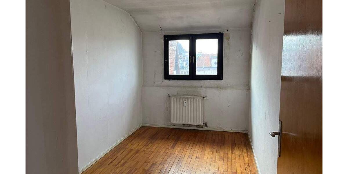 Etagenwohnung Landstuhl - 4 Zimmer, 75 m&sup2;, 89.000&euro; | Angebot:25666141