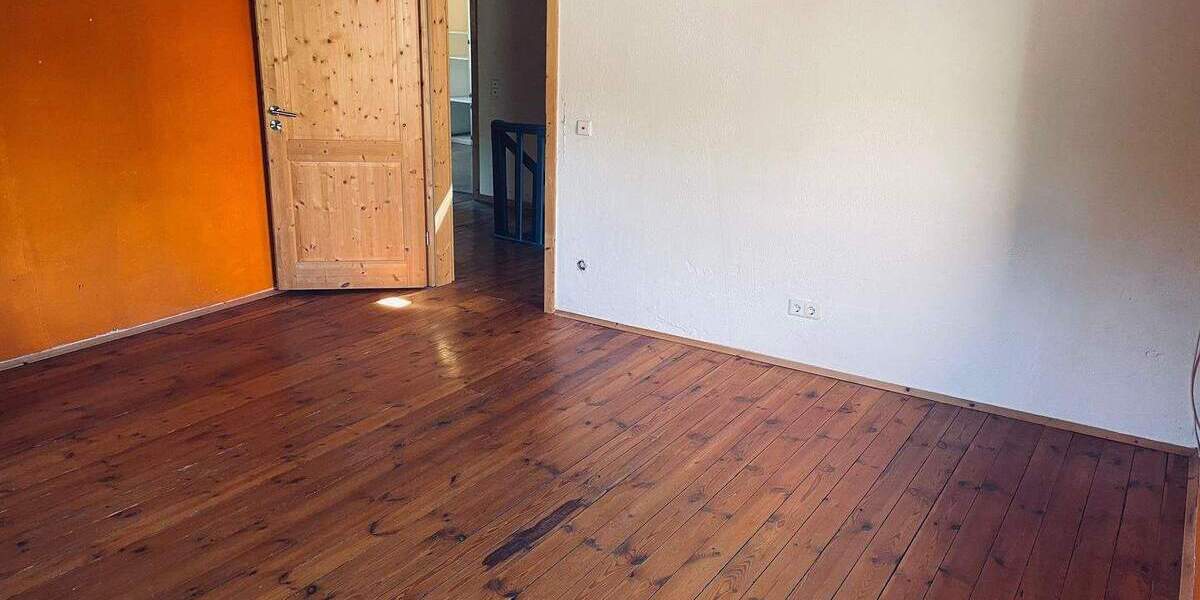 Einfamilienhaus Schwedelbach - 7 Zimmer, 217 m&sup2;, 390.000&euro; | Angebot:25691184