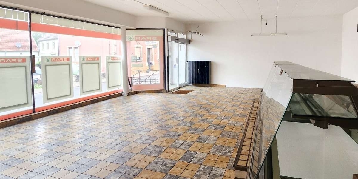 Wohn- und Geschäftshaus mit CaféLadenfläche und zwei Wohneinheiten in Steinbach am Glan - Mehrfamilienhaus, Wohnhaus Steinbach am Glan | Angebot:27131168