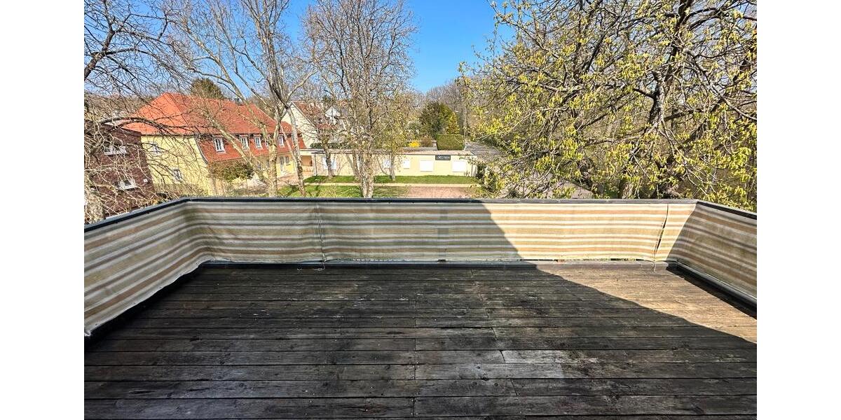 Dachgeschoßwohnung Saarbrücken Malstatt - 2 Zimmer, 71 m&sup2;, 695&euro; | Angebot:25174970