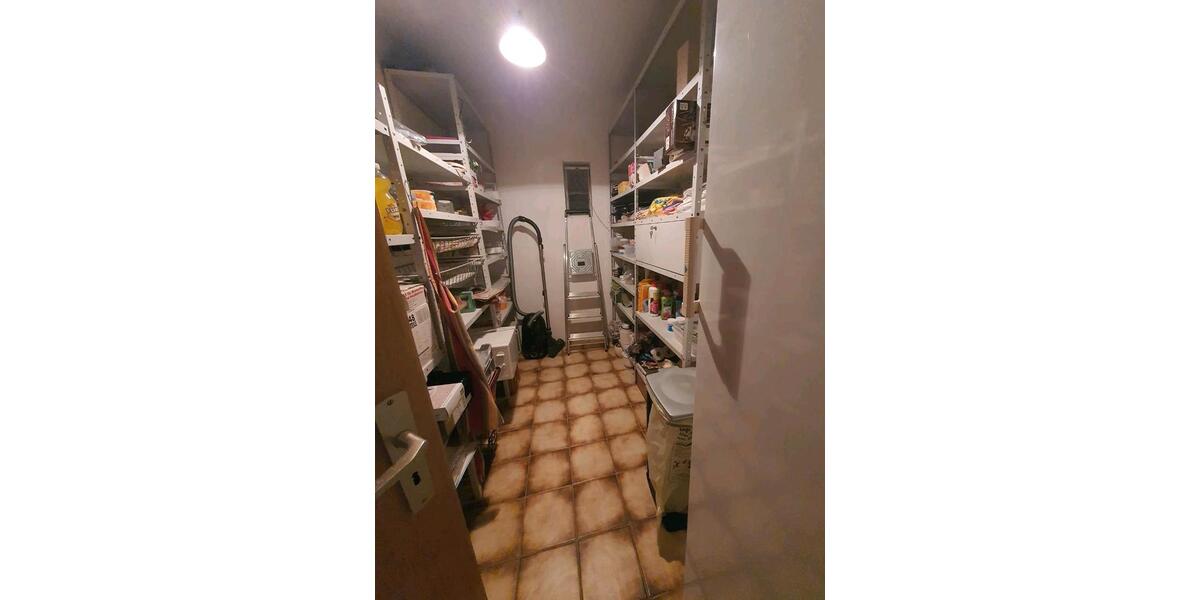 Etagenwohnung Kusel - 3 Zimmer, 84 m&sup2;, 670&euro; | Angebot:25420826