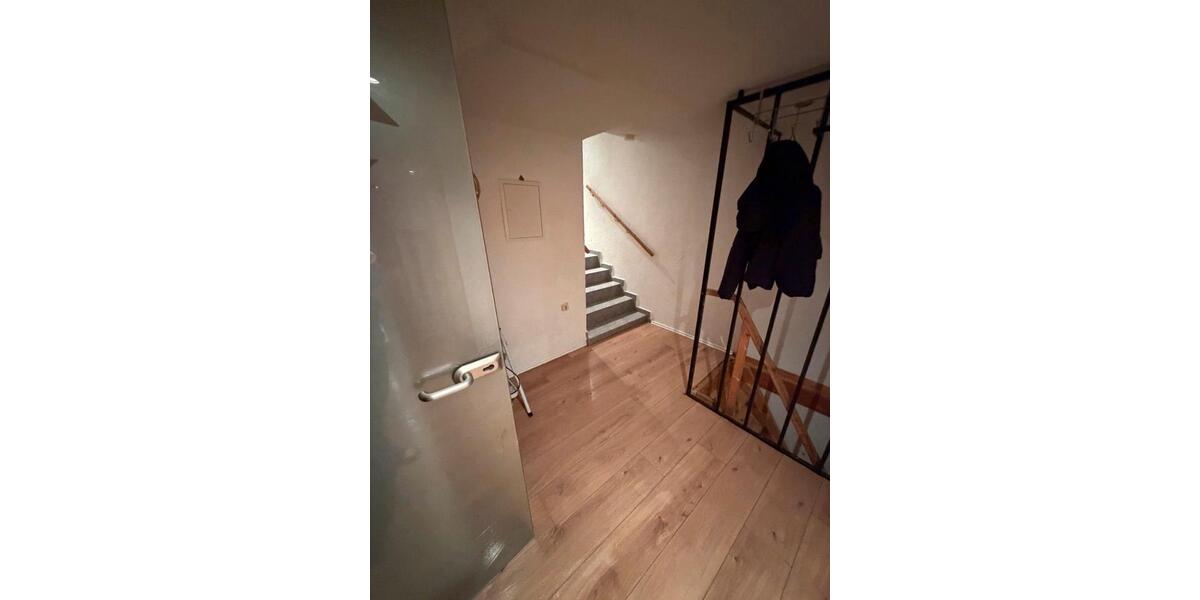 Erdgeschoßwohnung Waldmohr - 3.5 Zimmer, 75 m&sup2;, 750&euro; | Angebot:25893795