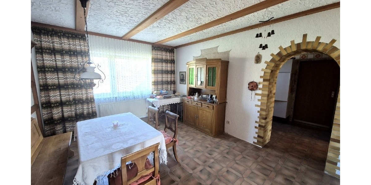 Raum für Ideen: Bauernhaus mit Mehrwert: Haupthaus und 4 vermietete Wohneinheiten - Mehrfamilienhaus, Wohnhaus Blieskastel-Böckweiler Böckweiler | Angebot:24411404