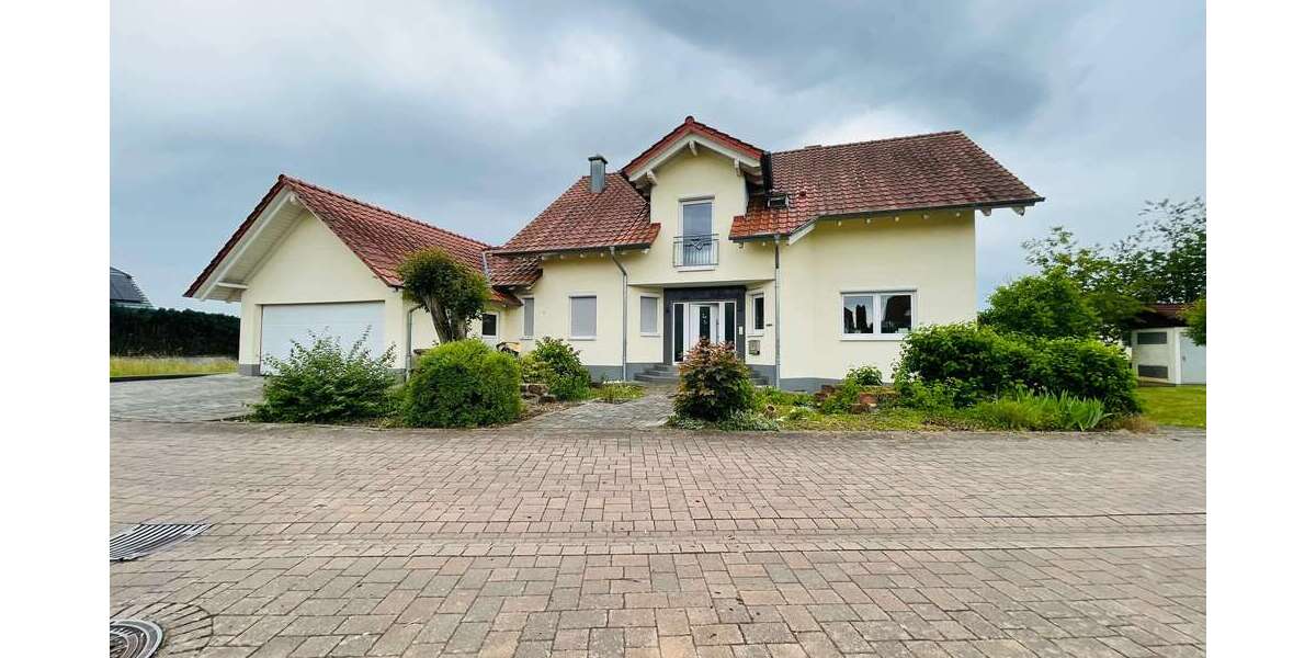 Einfamilienhaus Rodenbach - 6 Zimmer, 277 m&sup2;, 2.700&euro; | Angebot:26749237