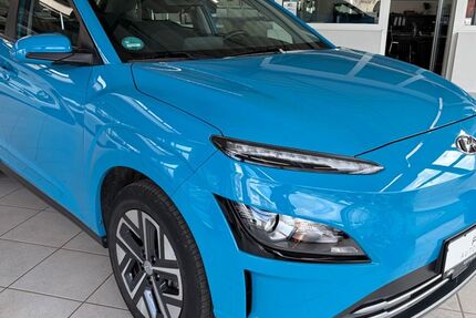 Hyundai KONA Elektro 31.000 km 16.775 &euro; Ramstein-Miesenbach 66877