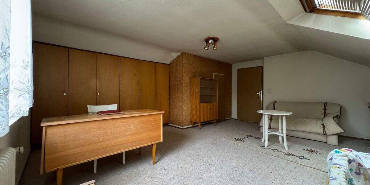 Freistehendes Einfamilienhaus in Top Lage in der Albert-Weisgerber-Allee - Einfamilienhaus Sankt Ingbert St. Ingbert | Angebot:25567887