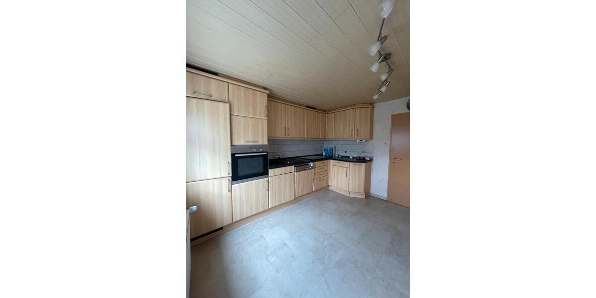 Einfamilienhaus Homburg - 9 Zimmer, 130 m&sup2;, 525.000&euro; | Angebot:26121315