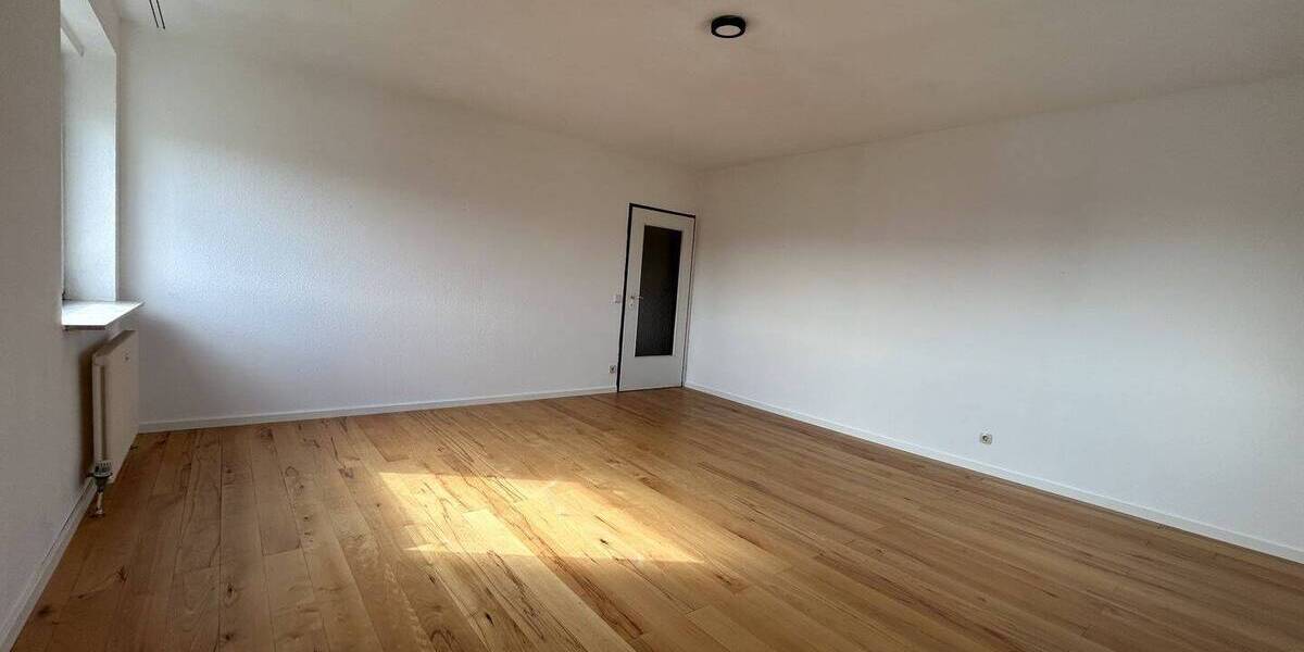 Etagenwohnung Saarbrücken Dudweiler - 2 Zimmer, 65 m&sup2;, 109.000&euro; | Angebot:25929207