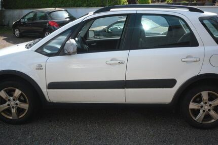 Suzuki SX4 212.000 km 2.490 &euro; Saarbruecken 66119