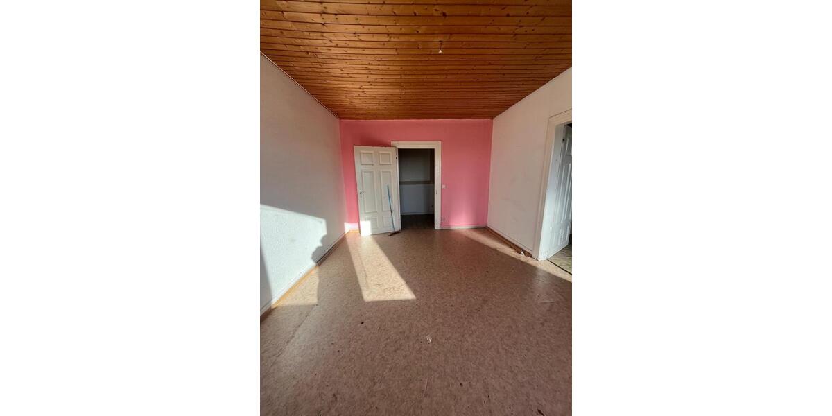 Etagenwohnung Spiesen-Elversberg Elversberg - 3 Zimmer, 80 m&sup2;, 600&euro; | Angebot:25973612