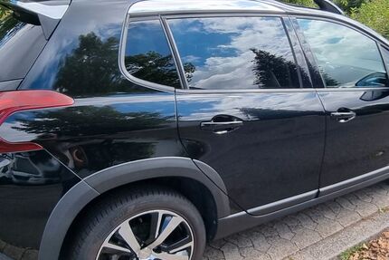 Peugeot 2008 75.000 km 10.100 &euro; Homburg 66424