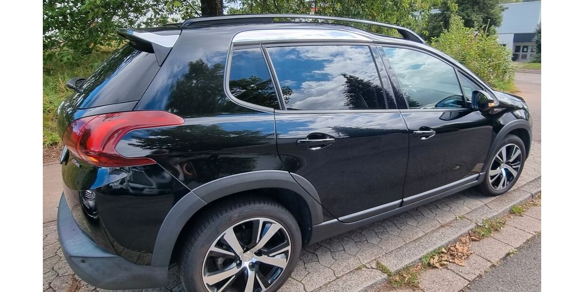 Peugeot 2008 75.000 km 10.100 &euro; Homburg 66424