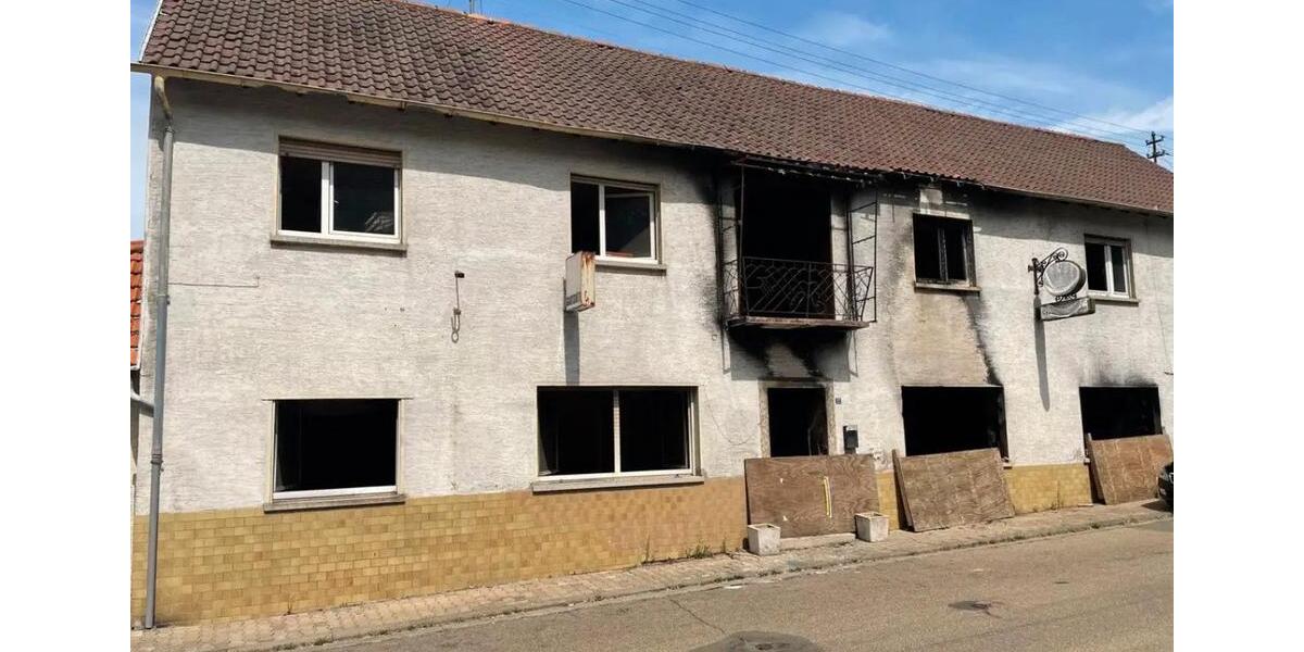 Mehrfamilienhaus, Wohnhaus Rammelsbach - 8 Zimmer, 200 m&sup2;, 50.000&euro; | Angebot:25882722