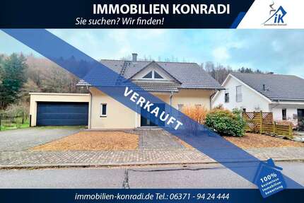 Haus Wiesbach - 9 Zimmer, 260 m&sup2;, 439.000&euro; | Angebot:25783400