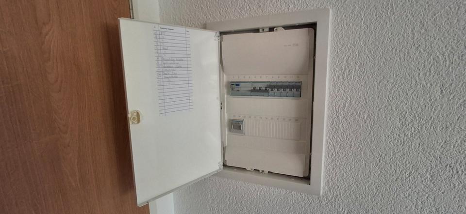 Etagenwohnung Saarbrücken Dudweiler - 1 Zimmer, 27 m&sup2;, 69.000&euro; | Angebot:27186039