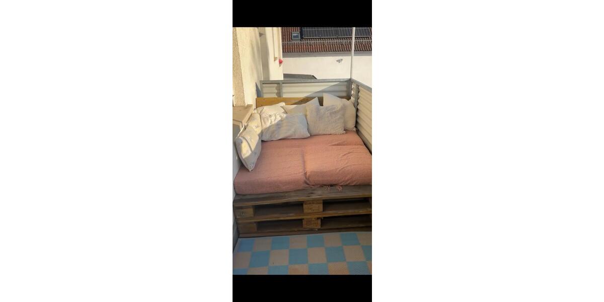 Etagenwohnung Homburg - 4 Zimmer, 107 m&sup2;, 890&euro; | Angebot:26645230