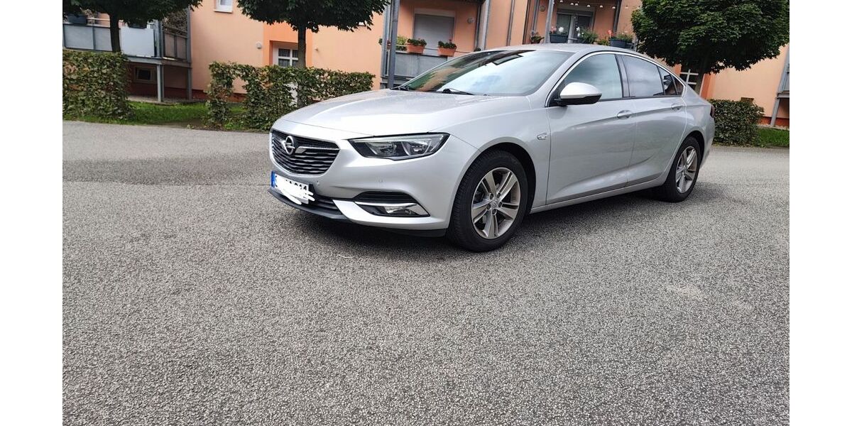Opel Insignia 142.000 km 12.100 &euro; Saarbrücken 66117