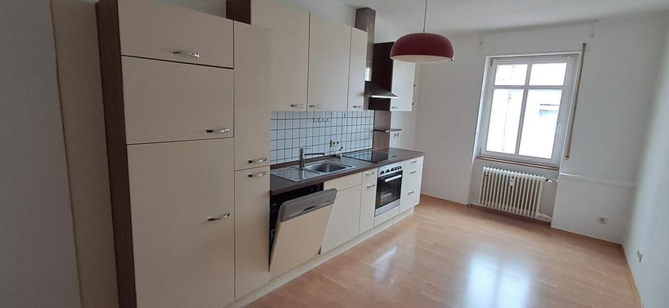Dachgeschoßwohnung Zweibrücken - 3 Zimmer, 75 m&sup2;, 650&euro; | Angebot:22842014