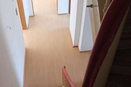 Wohnung Rodalben - 7 Zimmer, 180 m&sup2;, 1.180&euro; | Angebot:24339302