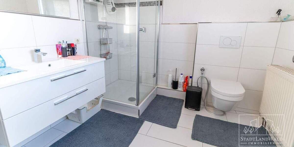 Einfamilienhaus Schweix - 9 Zimmer, 222 m&sup2;, 269.750&euro; | Angebot:25798626