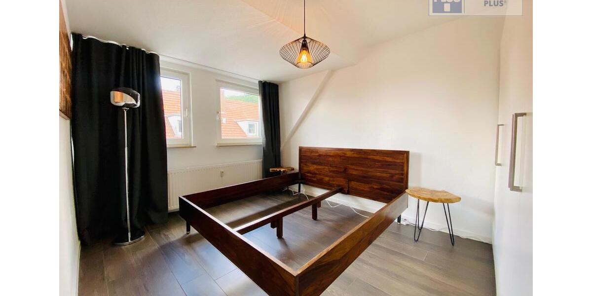 Dachgeschoßwohnung Homburg - 2 Zimmer, 65 m&sup2;, 890&euro; | Angebot:24640496