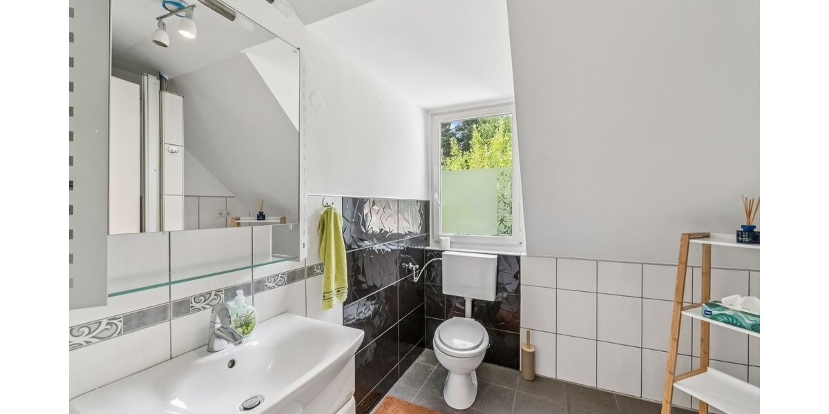 Attraktive Kapitalanlage in St. Ingbert Rohrbach mit 8 modernisierten Appartements - Mehrfamilienhaus, Wohnhaus Sankt Ingbert | Angebot:27302290