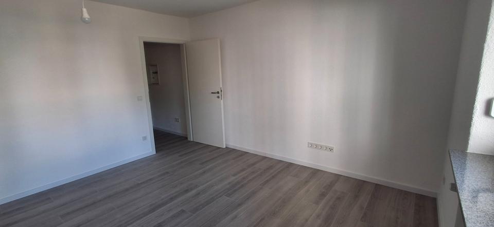 Etagenwohnung Saarbrücken Dudweiler - 1 Zimmer, 27 m&sup2;, 69.000&euro; | Angebot:27186039