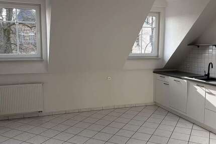 Wohnung Bischmisheim Bischmisheim - 2 Zimmer, 105 m&sup2;, 750&euro; | Angebot:25774478