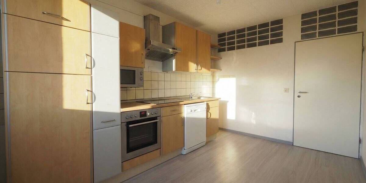 Etagenwohnung Saarbrücken Eschberg - 3 Zimmer, 84 m&sup2;, 179.000&euro; | Angebot:25996978