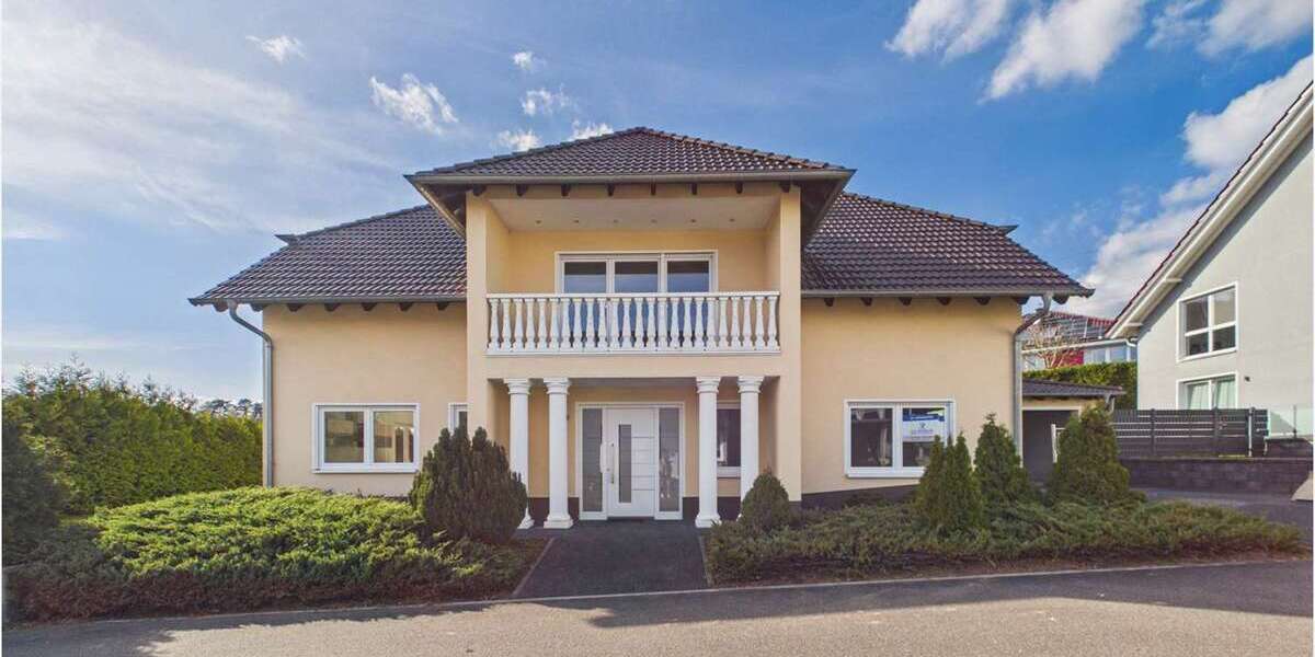 Einfamilienhaus Ramstein-Miesenbach Miesenbach - 7 Zimmer, 356 m&sup2;, 750.000&euro; | Angebot:25825175