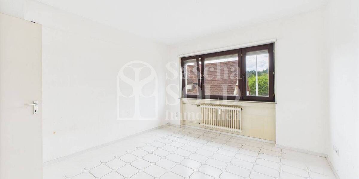 Helle und gut geschnittene 4-ZKB-Wohnung in St. Ingbert mit Balkon, Garage & großem Kellerraum - Etagenwohnung Sankt Ingbert Hassel | Angebot:26018615