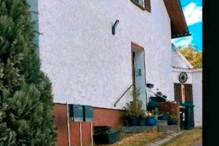 Haus Homburg - 5 Zimmer, 125 m&sup2;, 270.000&euro; | Angebot:27010140