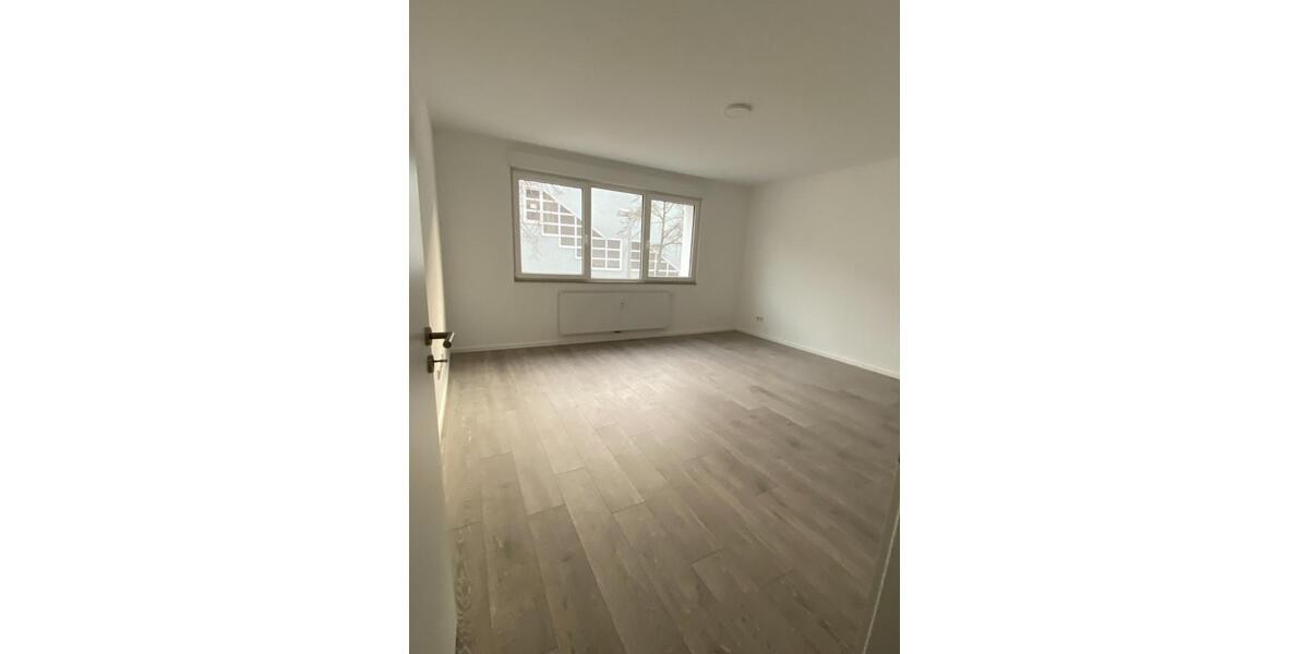 Etagenwohnung Saarbrücken Dudweiler - 2 Zimmer, 67 m&sup2;, 750&euro; | Angebot:24431660