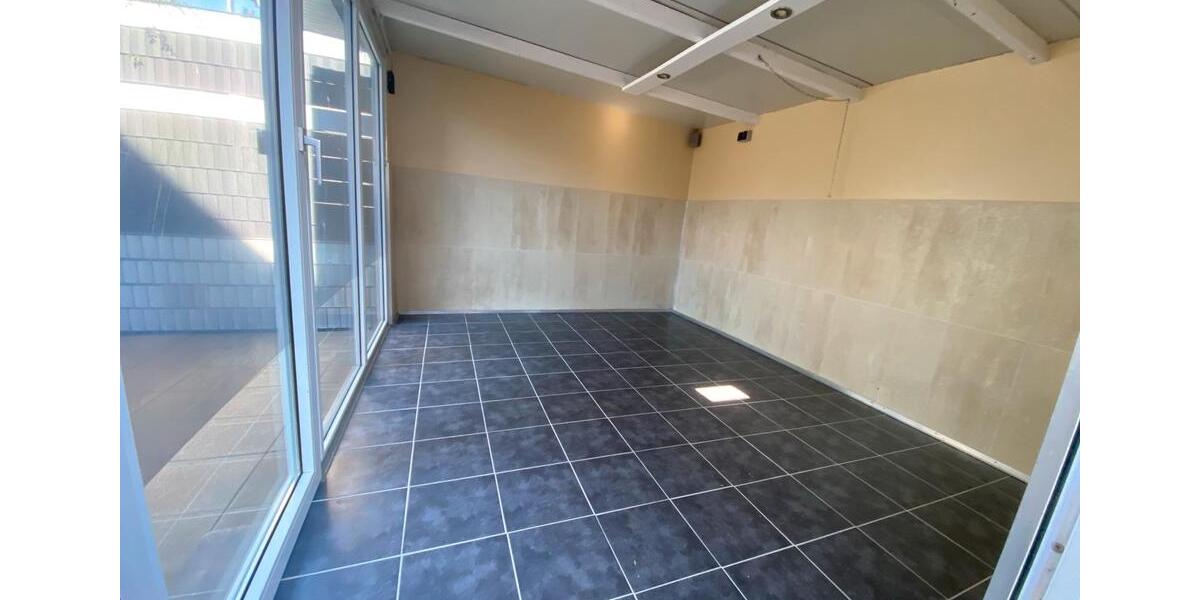 Mehrfamilienhaus, Wohnhaus Kirkel - 9 Zimmer, 189 m&sup2;, 319.000&euro; | Angebot:25811798