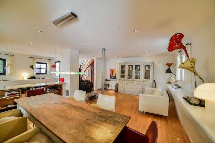 Mehrfamilienhaus, Wohnhaus Saarbrücken St Johann - 3 Zimmer, 150 m&sup2;, 1.400&euro; | Angebot:26190671